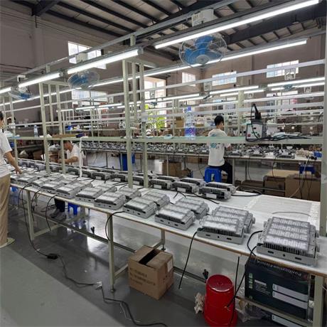 Professional and complete LED light and solar light production process